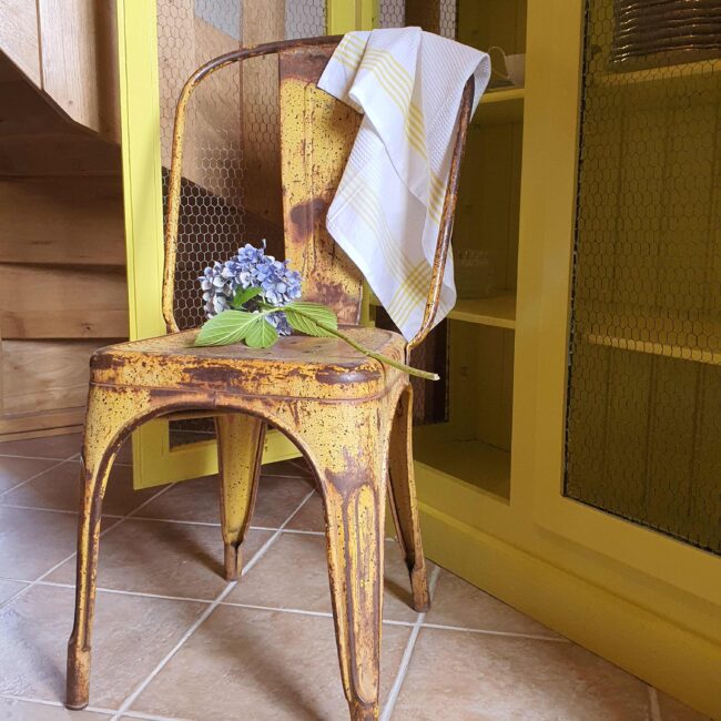 3 - Chaise cuisine